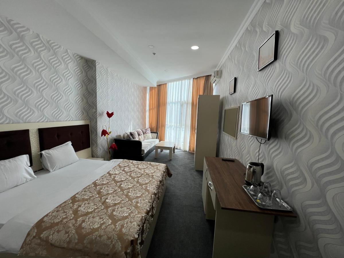באקו Center Khagani Hotel מראה חיצוני תמונה
